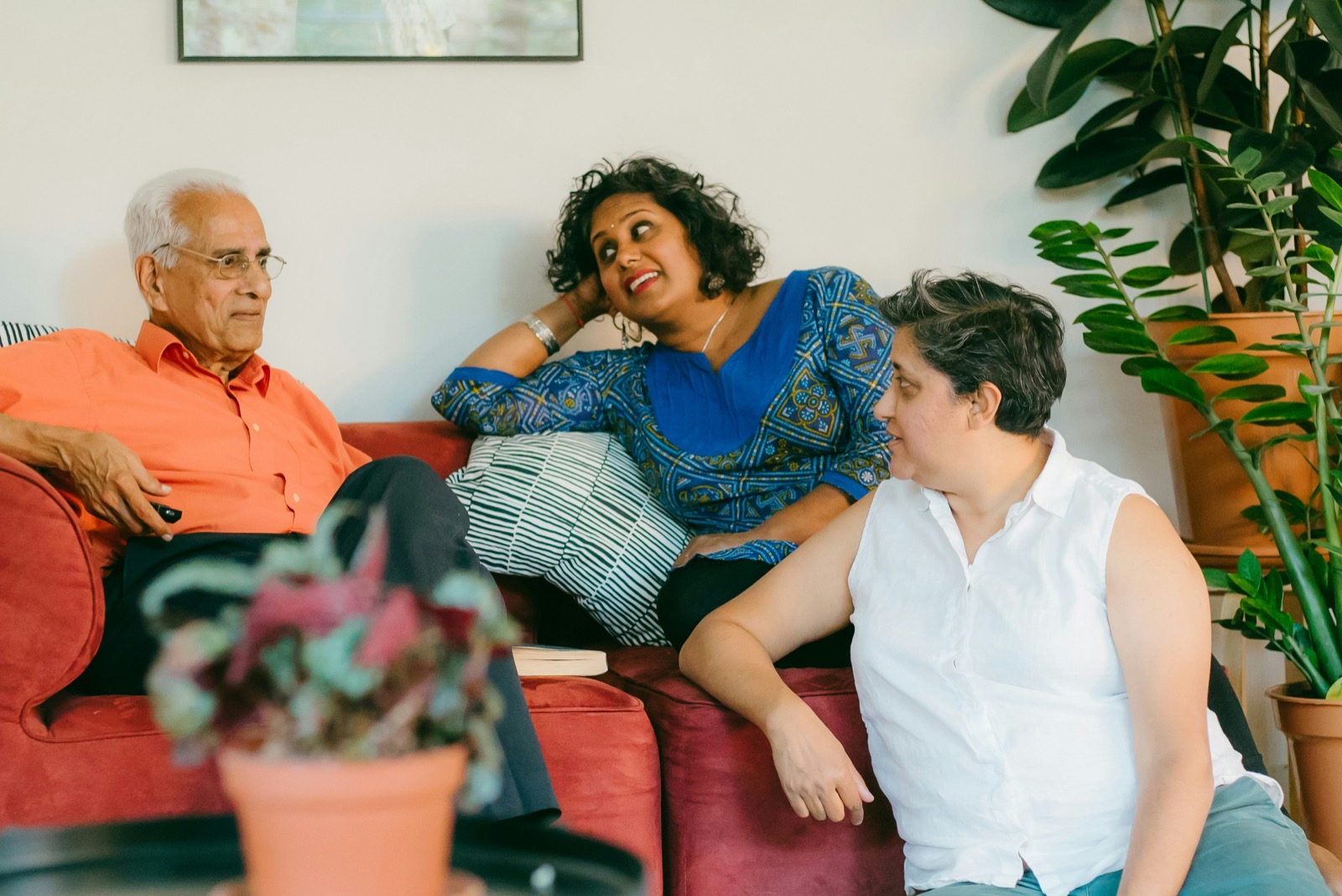 Family members talking through their differences with a mediator